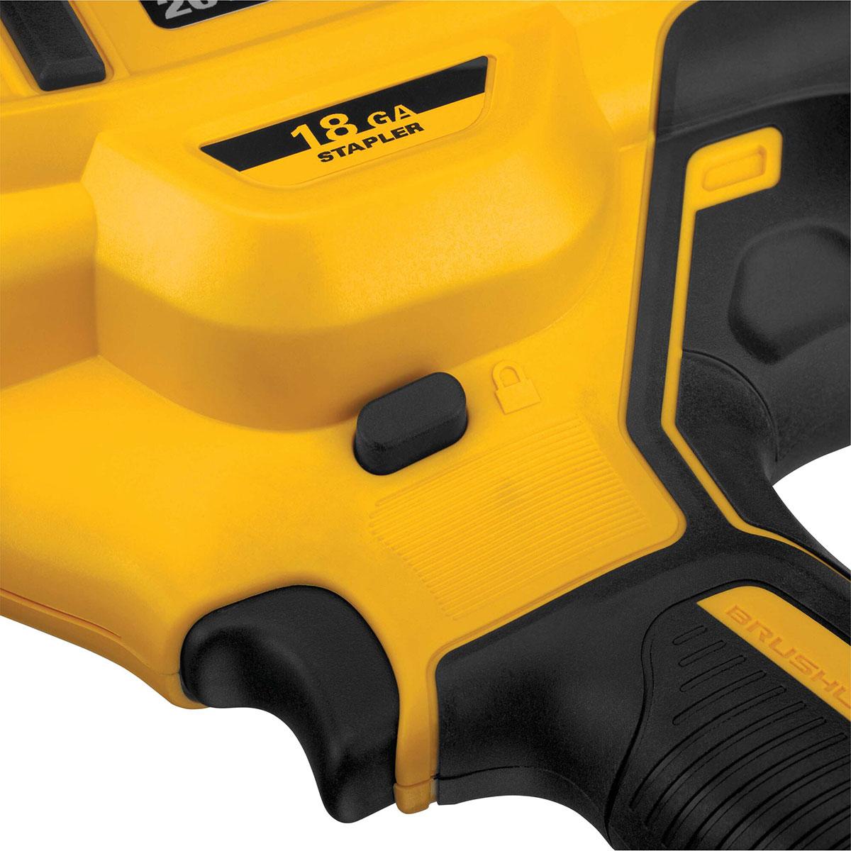 DeWalt 20V Crown Stapler Kit